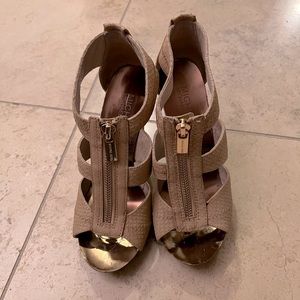 Michael Kors Berkley T Strap Sandals Nude Embossed